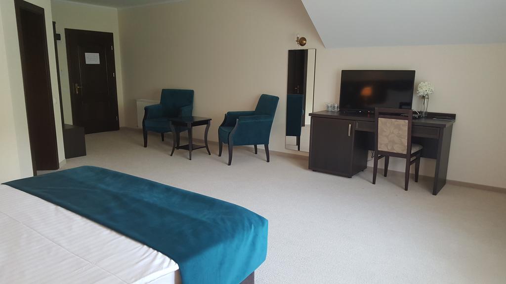 Flori De Mar Hotel Poiana Mărului Екстериор снимка